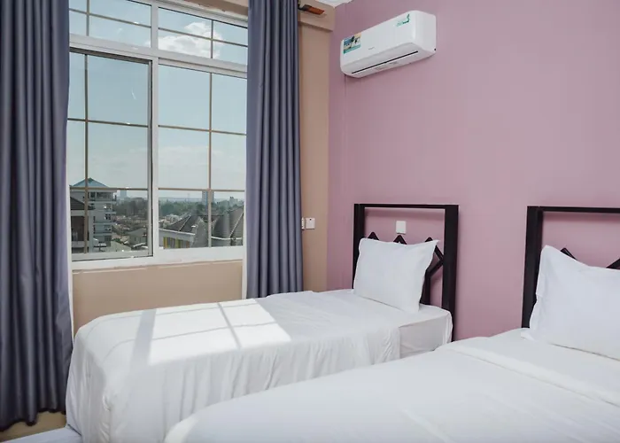 Twin Beds Room at BML Highway Hotel